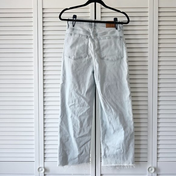 Madewell Size 26 The Perfect Vintage Wide-Leg Crop Jean with Raw Hem | Size 26 - Picture 5 of 12